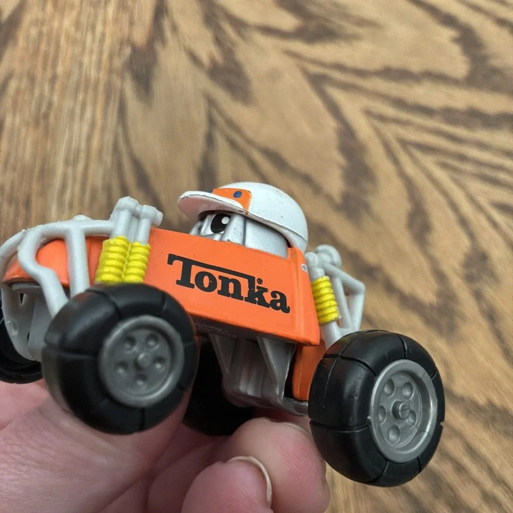 maisto tonka trucks
